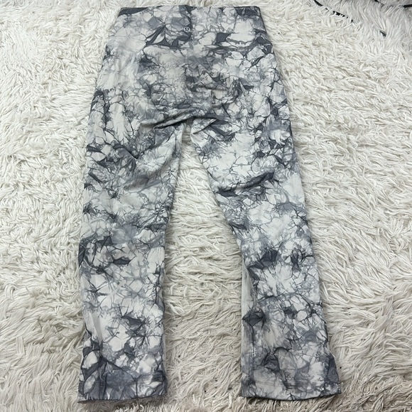 Lululemon Wunder Under Crop HR *21" Dual Shibori Antique White Baltic Grey - Picture 3 of 5